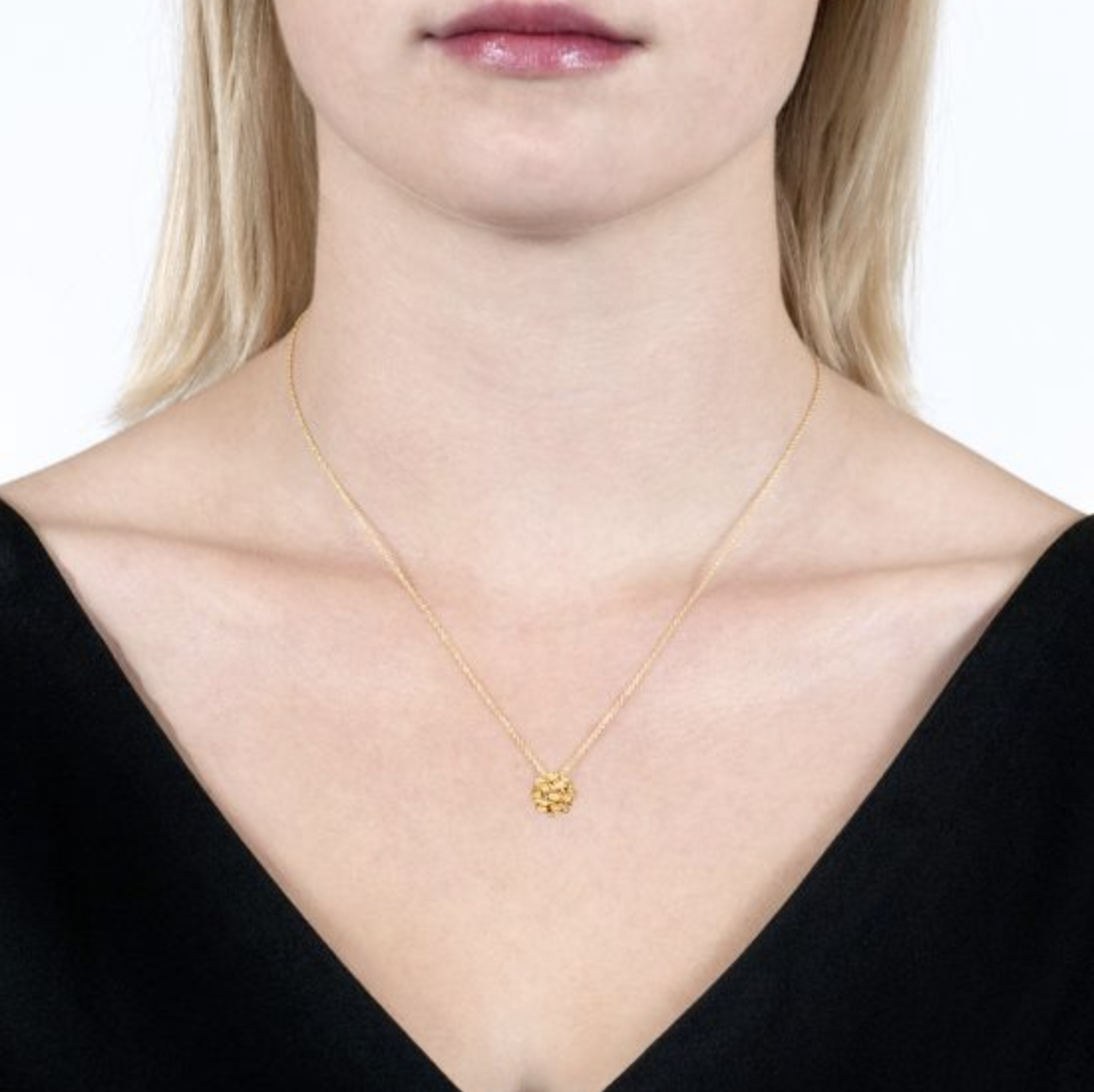 Posy Flower Pendant Necklace